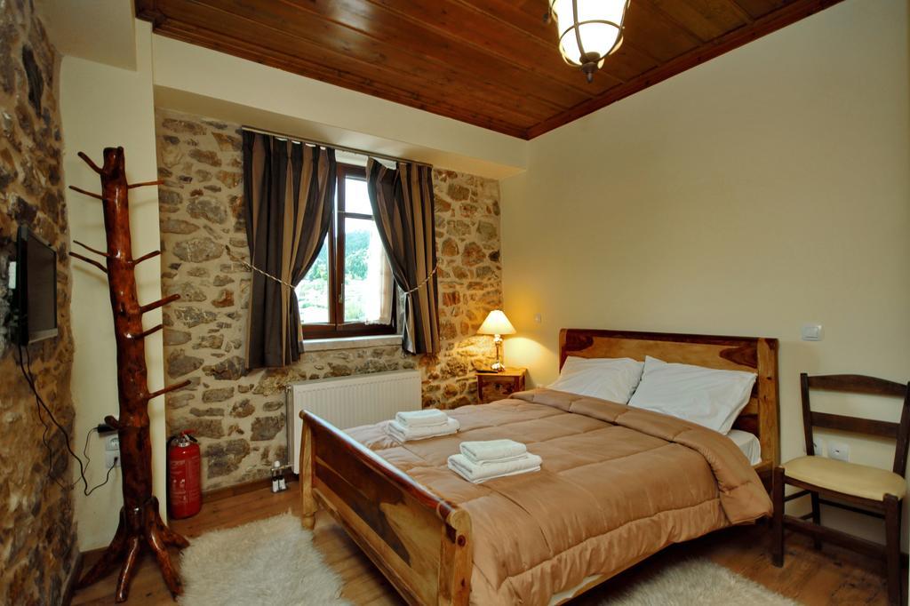 Thea Valtessinikou Hotel Kamer foto