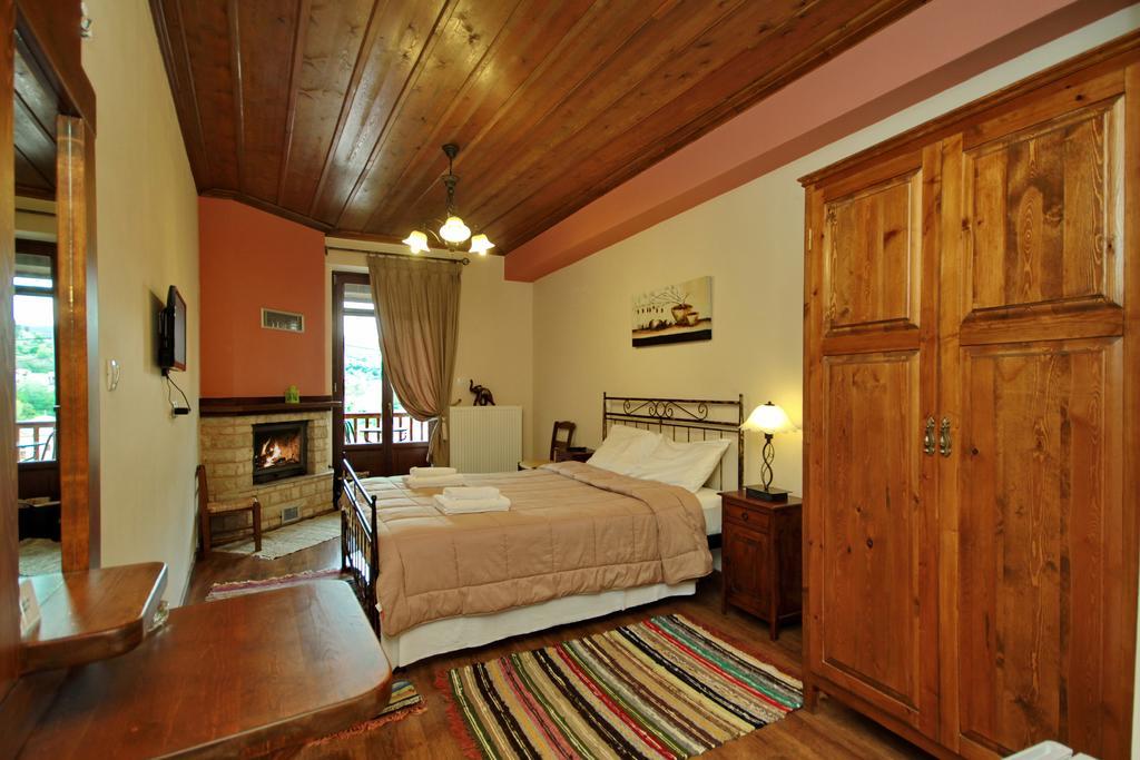 Thea Valtessinikou Hotel Kamer foto