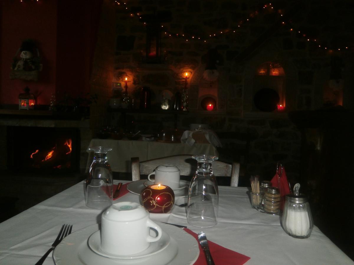Thea Valtessinikou Hotel Buitenkant foto